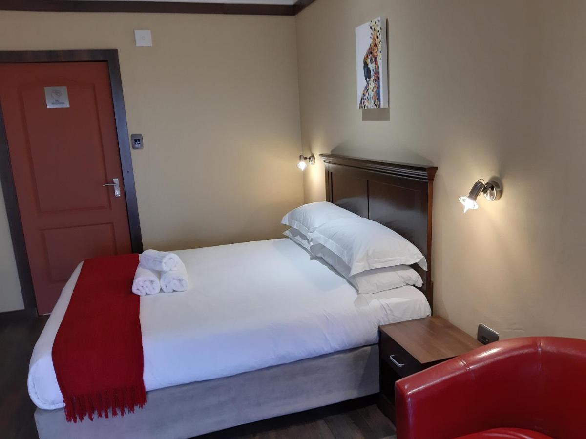 Citystay Ladybrand Bagian luar foto