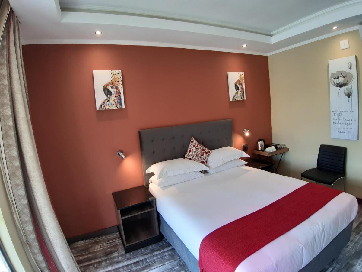 Citystay Ladybrand Bagian luar foto